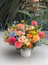 Load image into Gallery viewer, 'I Love You Mom!' Mothers Day Arrangement
